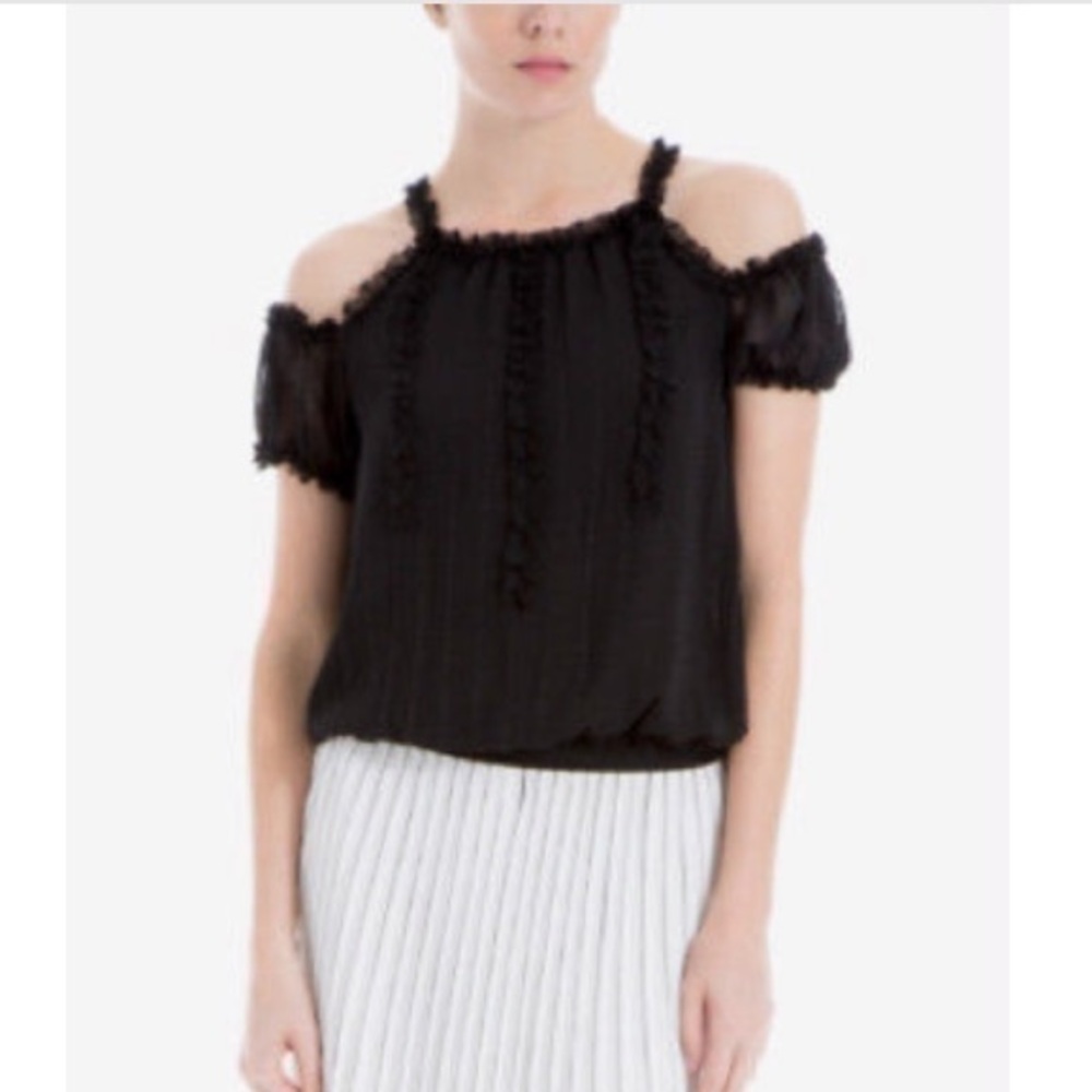 Max Studio London Ruffled Cold-Shoulder Top blouse
